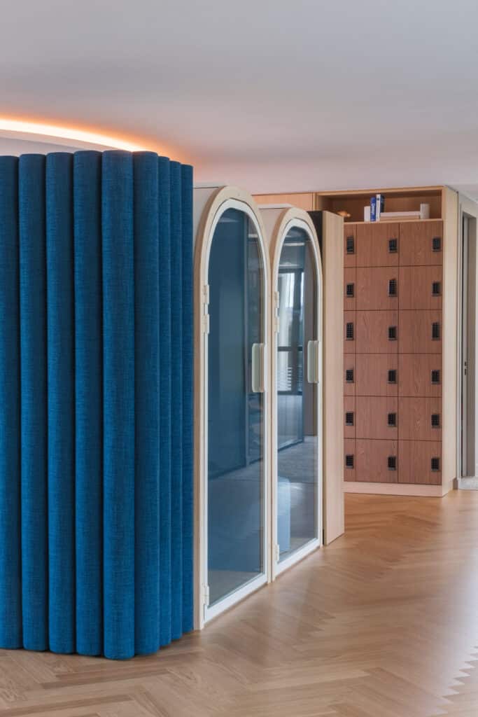 Aménagement des bureaux Arthur D. Little par Singulier Groupe