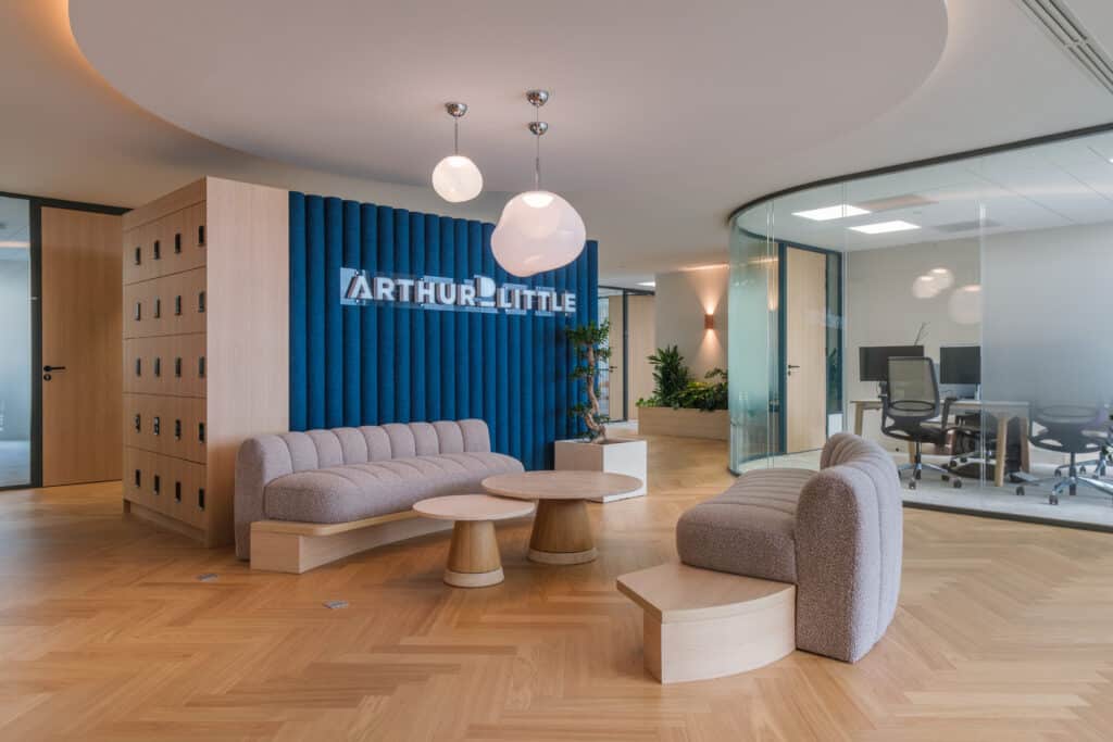 Aménagement des bureaux Arthur D. Little par Singulier Groupe