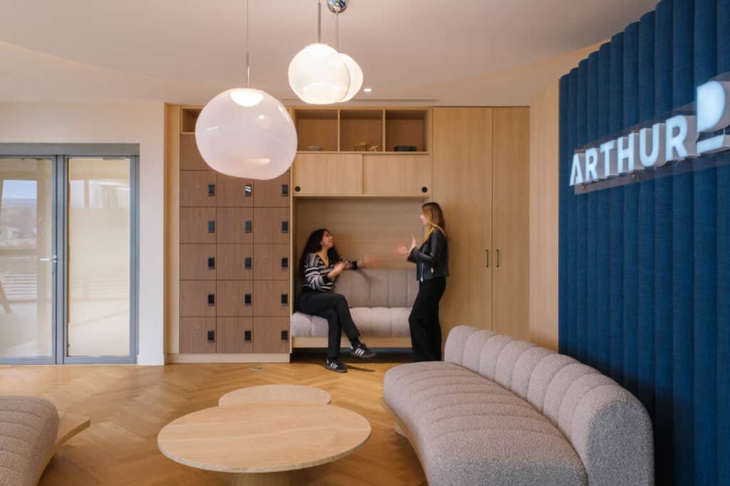 Aménagement des bureaux Arthur D. Little par Singulier Groupe